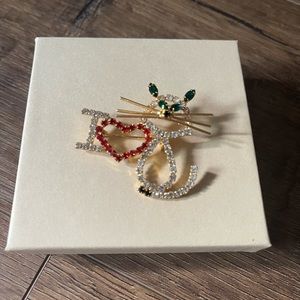 Cute (NWOT) Gold Tone & Rhinestone Cat Brooch